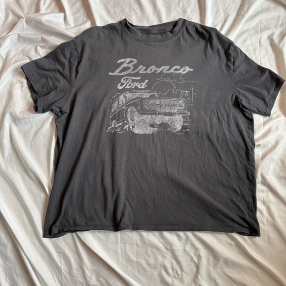 Abercrombie & Fitch Other - Abercrombie & Fitch Black Ford Bronco Graphic Short Sleeve Tee